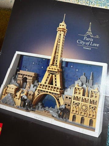 Lego Set - 21064 - Architecture - Paris City of Love, Nieuw