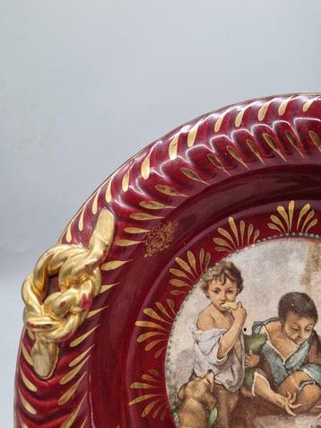 Schotel - Prunkvoller Keramik-Zierteller – Murillo Motiv mit