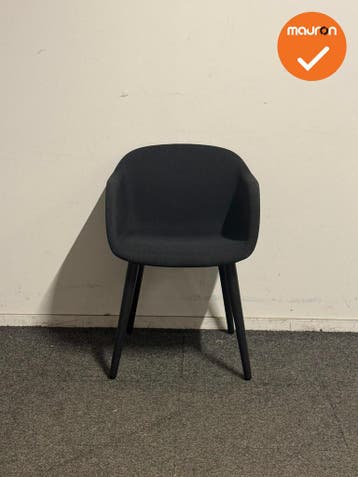 Basic - Kuipstoel - Zwart - Zwarte stoffering - Zwart houten, Ophalen of Verzenden, Stoel