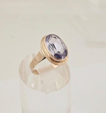 Zonder minimumprijs - Ring - 8 karaat Geel goud - Spinel, Handtassen en Accessoires, Ringen, Nieuw