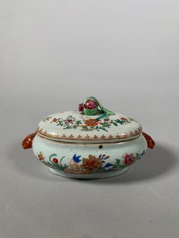 Vaas - Porselein - China - Qing Dynastie (1644-1911) -, Antiek en Kunst