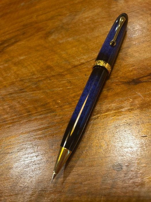 Omas - Vulpotlood, Collections, Stylos