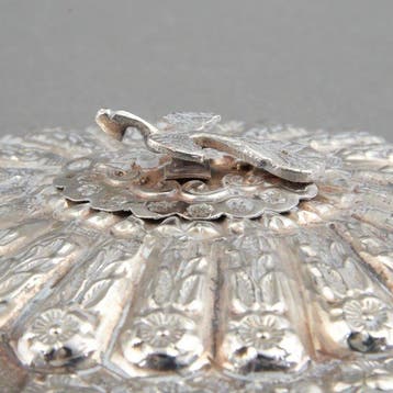 Rijk bewerkte 3e gehalte zilveren bruidsspiegel, Egypte -, Antiquités & Art, Antiquités | Argent & Or