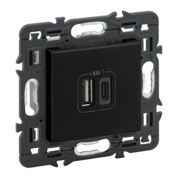 Legrand Valstopcontact 2xUSB Type A+C Compleet Apparaat, Verzenden