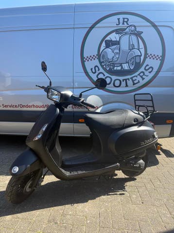 Scooter A-Klasse (Geen Rijbewijs Nodig!)