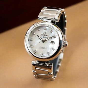 Omega - De Ville Ladymatic Diamond MoP Dial -