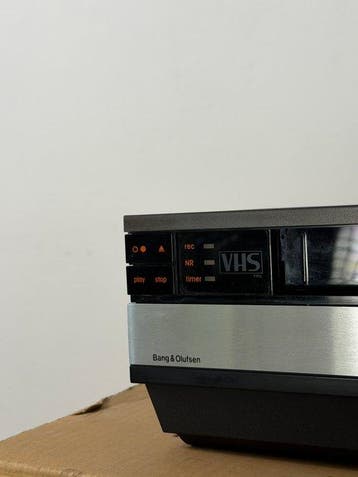 Bang & Olufsen HX-Pro Beocord VHS 65 Videorecorder, Collections