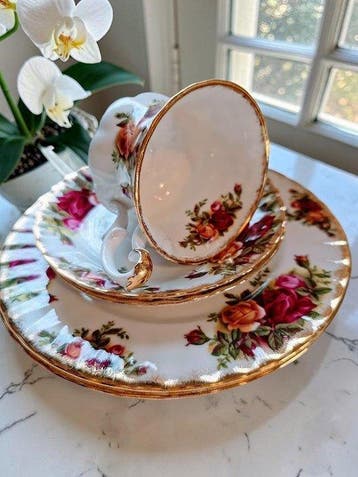 Royal Albert - Service à petit déjeuner (13) - Porcelaine à