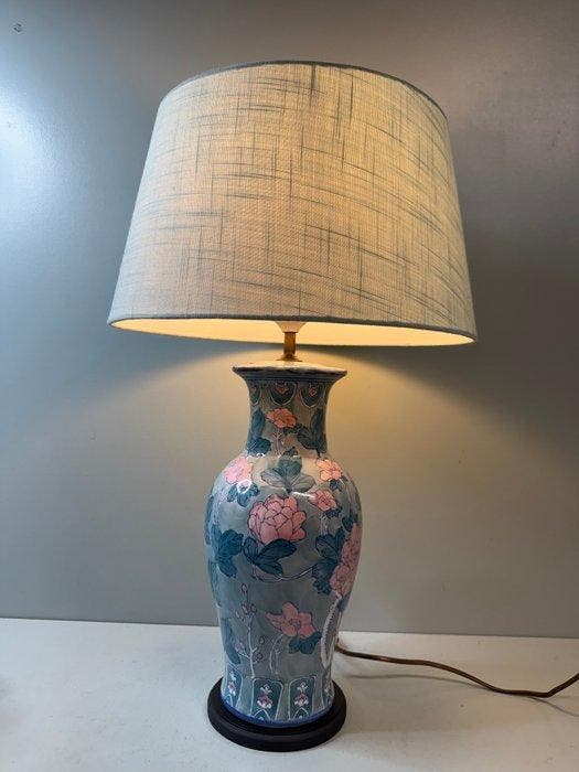 Lamp - Vintage Chinese Porseleinen Vaaslamp met, Antiek en Kunst, Curiosa en Brocante