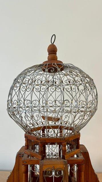 Cabane à oiseaux - Belle cage à oiseaux en bois antique de