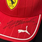 Ferrari - Formule 1 - Charles Leclerc - 2025 - Pet, Collections