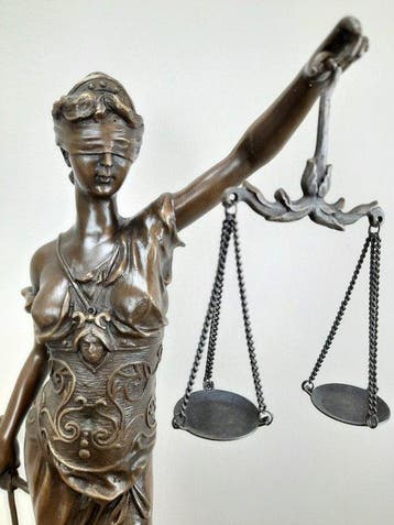 sculptuur, Groot beeld Vrouwe Justitia - 40 cm - Brons