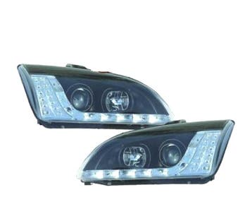 PHARES FORD FOCUS 04-08 FEUX DIURNES LED CLIGNOTANT FOND NOI, Verzenden