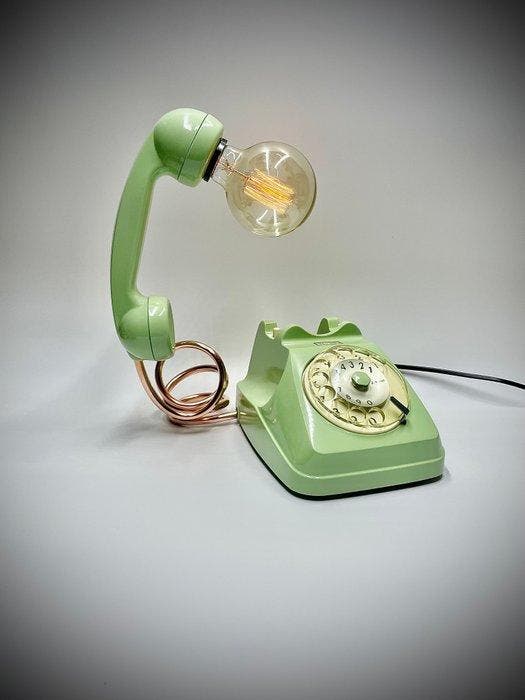 Lampe de table - Plastique, Cuivre, Métal - Lampe téléphone, Antiquités & Art, Art | Objets design