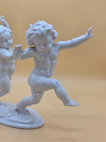 Hutschenreuther - Karl Tutter - Statuette, Les Putti, Antiek en Kunst
