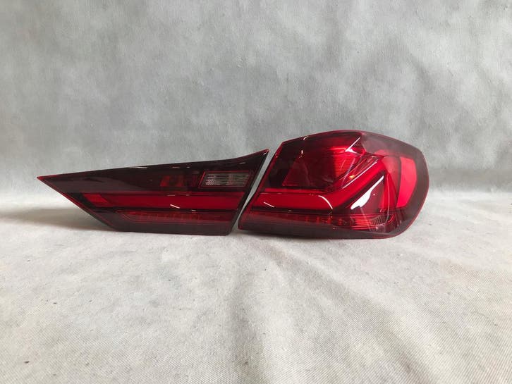 BMW 1 F40 2019-2023 rechter achterlicht LED, Autos : Pièces & Accessoires, Éclairage, Envoi