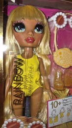 rainbow High - Poupée Rainbow High Ruby Anderson, Sunny