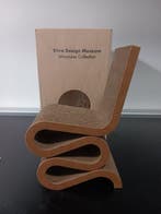 Vitra Design Museum - Frank Gehry - Chaise - Wiggle Side
