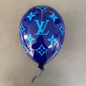 MVR (XX) - Louis Vuitton Ceramic Balloon Blue