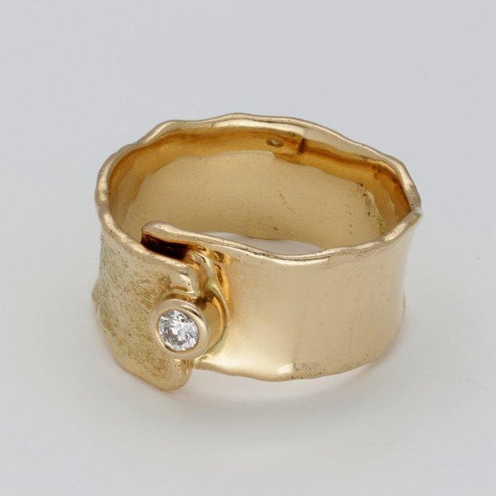 Bague - 18 carats Or jaune Diamant (Naturelle), Bijoux, Sacs & Beauté, Bagues