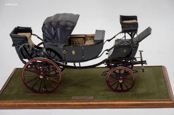 Gedetailleerd schaalmodel Napoleon III’s..., Hobby en Vrije tijd, Nieuw