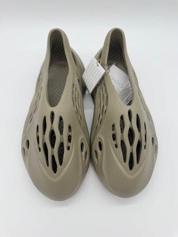 Yeezy X Adidas - Yeezy Foam Runner Stone Salt - Sneakers -, Vêtements | Hommes