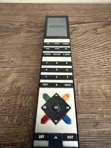 Bang & Olufsen - Beo 4 LCD MK III Télécommande, TV, Hi-fi & Vidéo