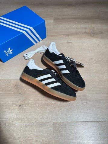 Adidas - Sneakers - Taille : EU 38.5 - Neuf avec étiquette, Kleding | Heren, Schoenen, Nieuw
