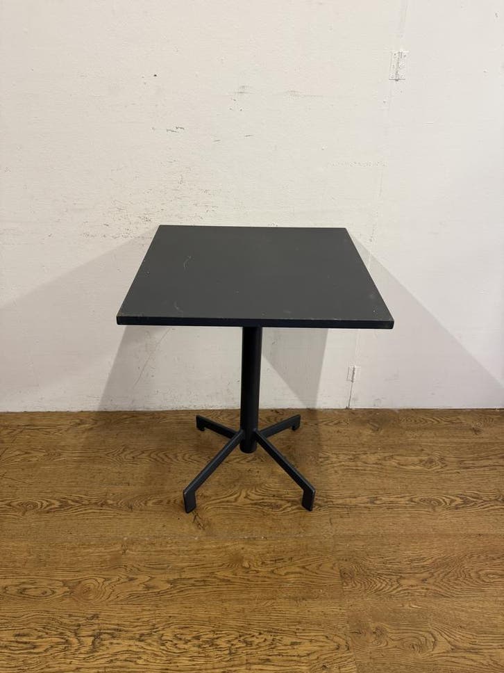 Showroommodel Terrastafel - T1654, Huis en Inrichting, Tafels | Eettafels, Ophalen