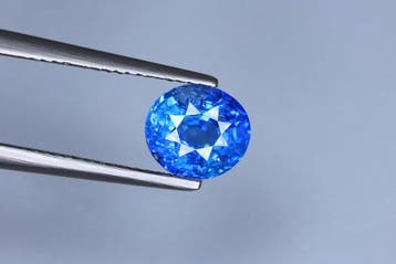 Zonder minimumprijs - 1 pcs Blauw Saffier - 2.45 ct -, Nieuw