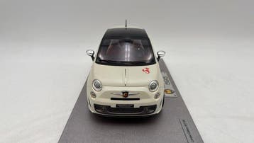 BBR 1:18 - Modelauto - Abarth 595 50 Anniversario 2013 -, Nieuw
