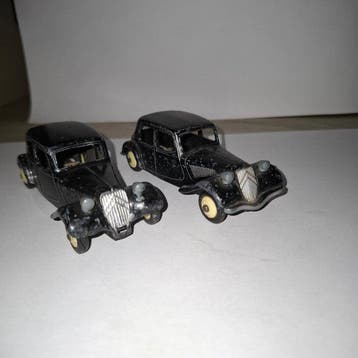 Dinky Toys 1:43 - Modelauto (2) - Citroën Traction Avant, Nieuw