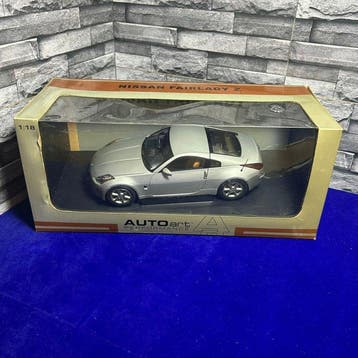 Autoart 1:18 - Modelauto - AUTOart Performance 1:18 Nissan, Nieuw