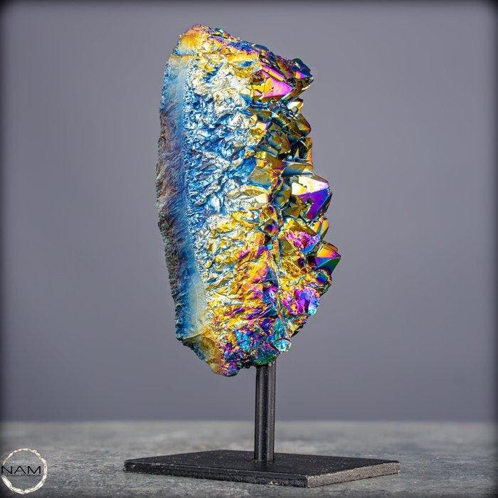 Unieke Aura-amethystdruse op standaard – Schitterende magie, Antiquités & Art, Curiosités & Brocante