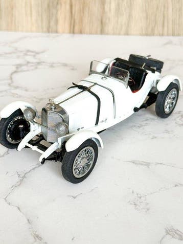 Danbury Mint 1:24 - Modelauto - 1931 Mercedes-Benz SSKL, Nieuw