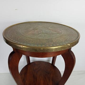 Bijzettafel - Rooktafeltje - Gewalst en daarna gegraveerd