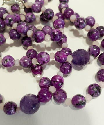 Natuurlijke paarse rhodonietketting, lange, prachtige