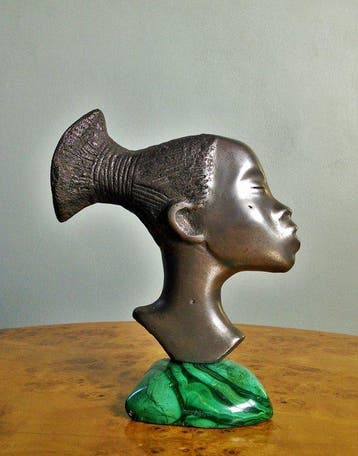 sculptuur, Congolese vrouwenbuste met Malachiet sokkel - 18, Antiquités & Art