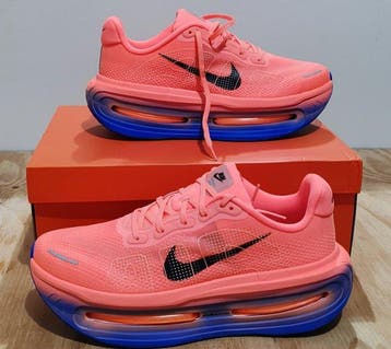 Nike - Low-top sneakers - Maat: EU 45.5, Nieuw