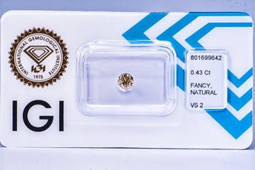 Zonder minimumprijs - 1 pcs Diamant (Natuurlijk gekleurd) -, Nieuw