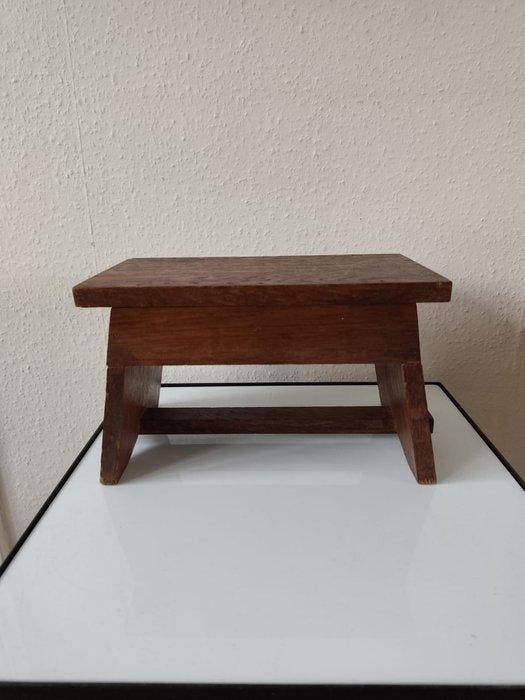 Handgemaakt , Artisan - Kruk - Eik - Amsterdamse School, Antiquités & Art, Curiosités & Brocante