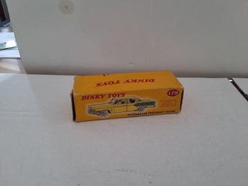 Dinky Toys 1:43 - Voiture miniature - Studebaker President