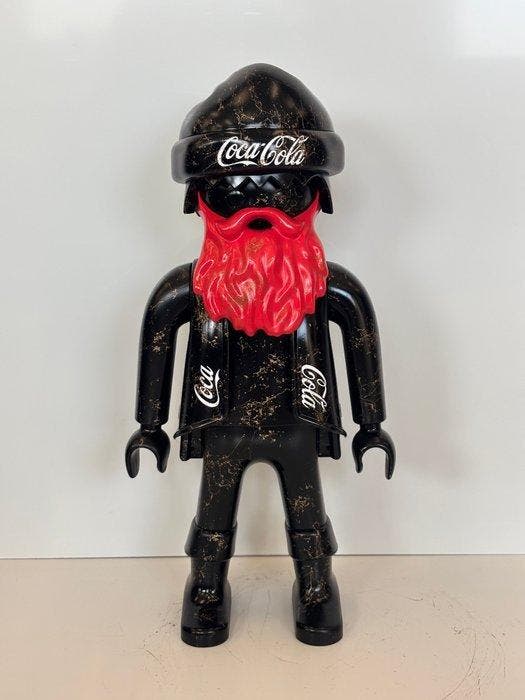 Rob VanMore - Playmobil VANMORE Coca-Cola XXL - 63cm, Antiquités & Art, Art | Peinture | Moderne