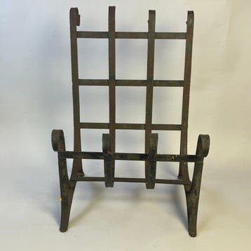 Openhaard accessoire - Antieke Engelse smeedijzeren vuurmand, Antiek en Kunst