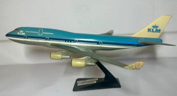 Avion de tourisme - KLM Boeing 747-400