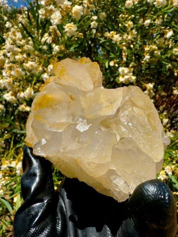 Prachtige Himalaya-kwarts Kristal op matrix - Hoogte: 9 cm -