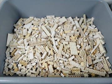 Lego - geen serie - Partij van 4000 witte bouwstenen