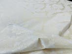 Prachtige luxe stof – Tijdloze elegantie voor uw huis -