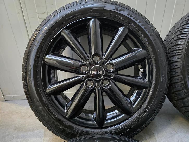 Mini Electric / Cooper / One Winterbanden 16 inch 5x112, Autos : Pièces & Accessoires, Pneus & Jantes, Envoi