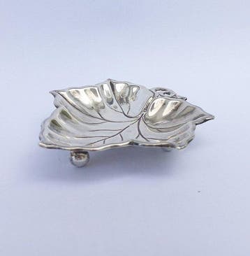 Portugal - Lot of 2 Portuguese Fine .833 Silver Mini Dishes